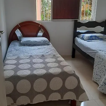 Rio Vermelho Orla Apartment: 2-Bedroom Beachfront with Wi-Fi & A/C Salvador Exterior photo